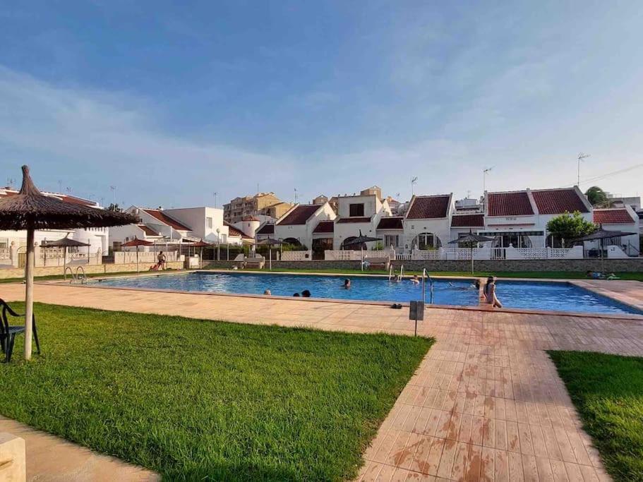 Haus Am Meer Torrevieja Ngoại thất bức ảnh